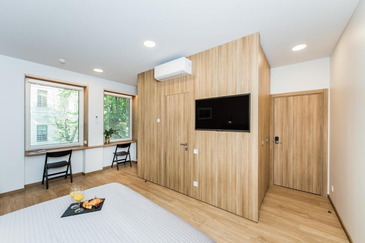 River City Apartments 考纳斯 外观 照片