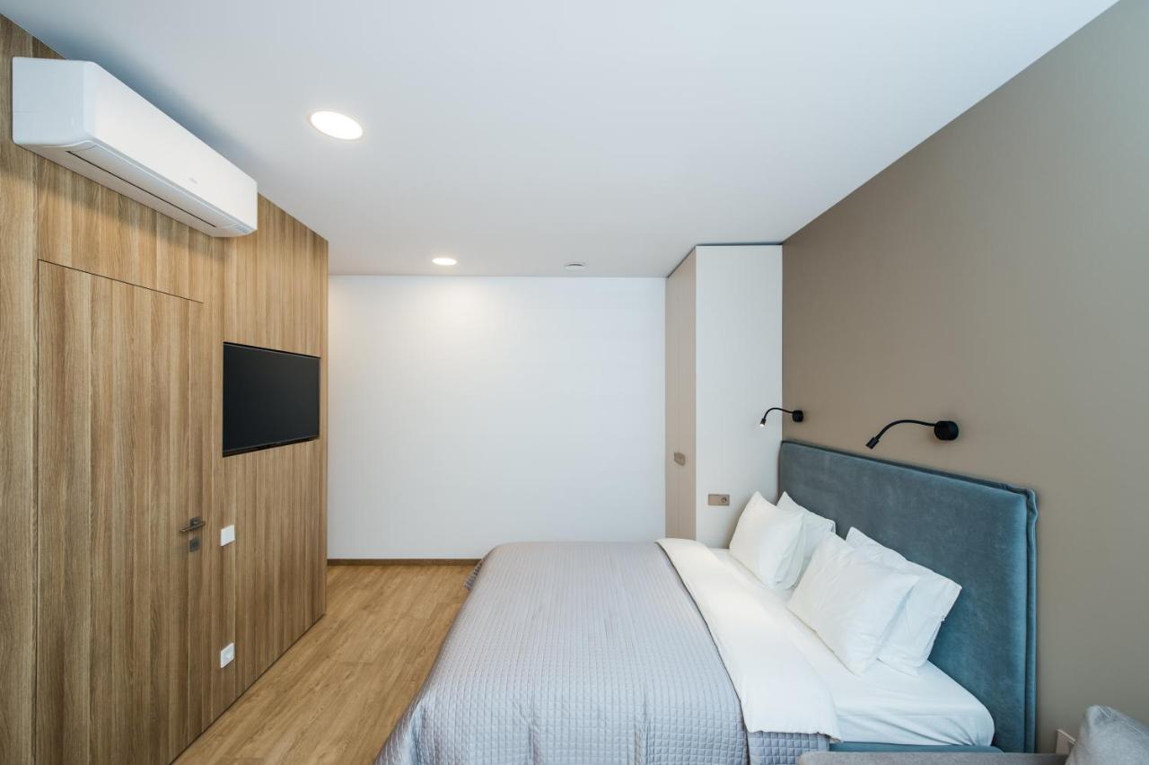 River City Apartments 考纳斯 外观 照片