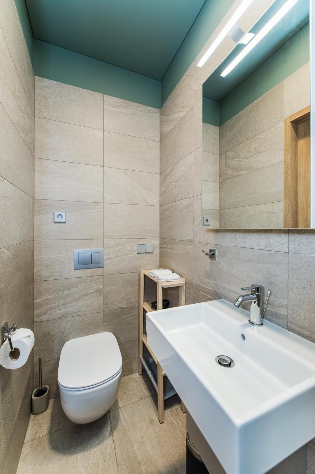 River City Apartments 考纳斯 外观 照片